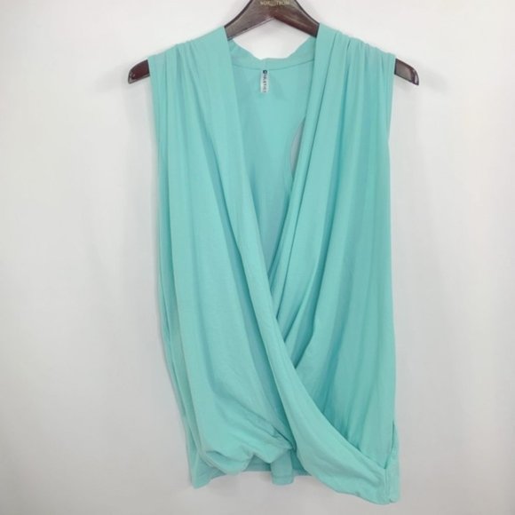 NWOT Fabletics Aruba Wrap Top II - Picture 3 of 5